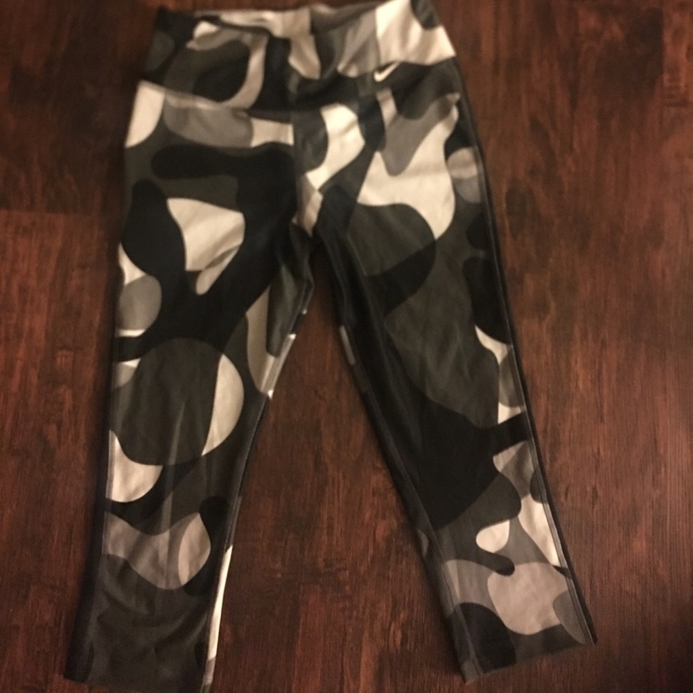 Workout pants